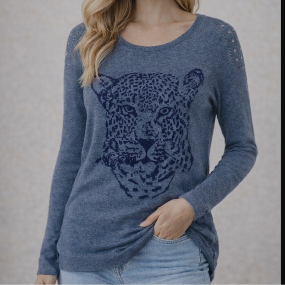 Rock & Republic Gray Scoop Neck Split Leopard Embellished Sweater Tunic Size‎ XS